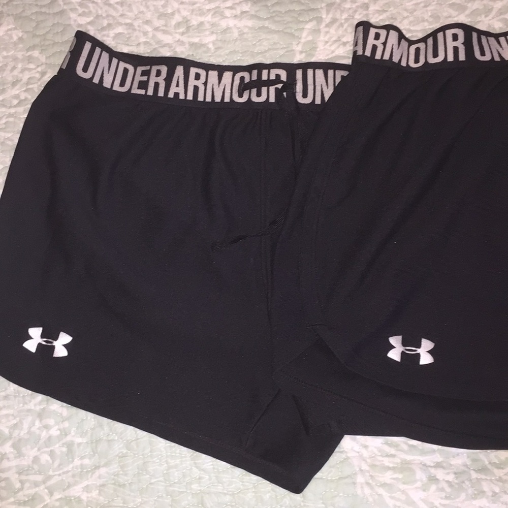 Under Armour "Play Up" Black Short